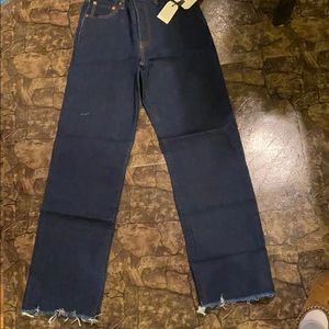 Women’s Levi’s Straight Leg Jeans
